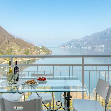 Duplex With Lake View, Parking, Wifi